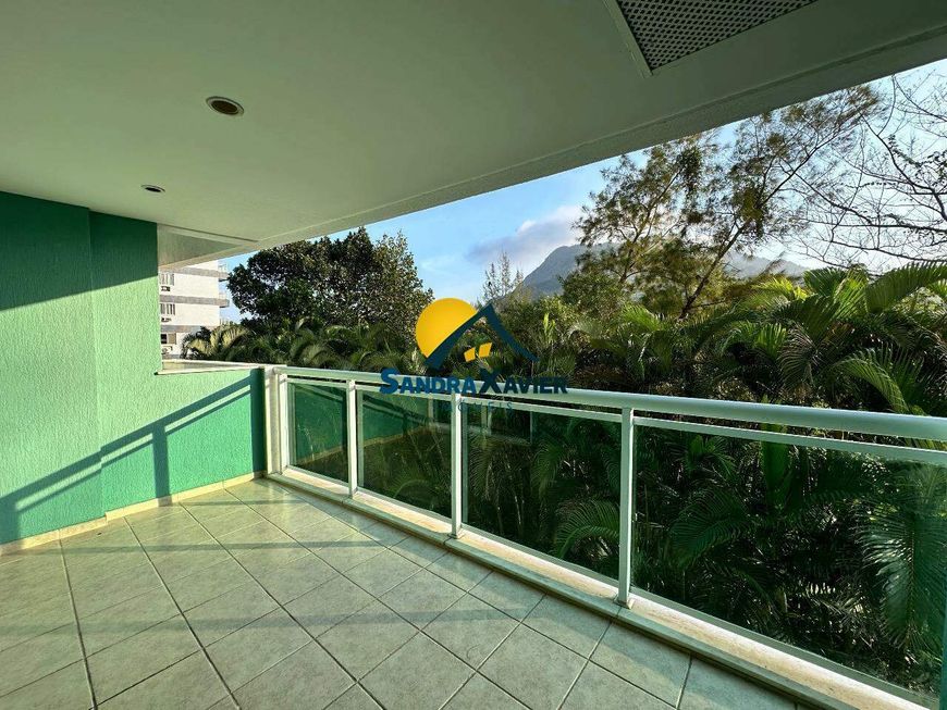 APARTAMENTO DE 2 QUARTOS COM LOCALIZAÇÃO EXCLUSIVA PRÓXIMO A PRAIA PARA VENDA NO RECREIO DOS BANDEIR