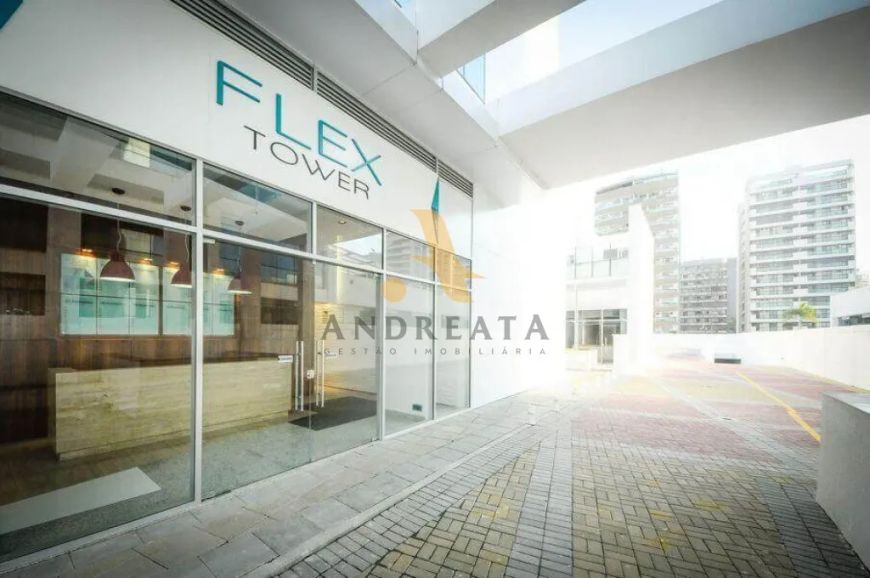 Flex tower - loja triplex com 64m2 alugada