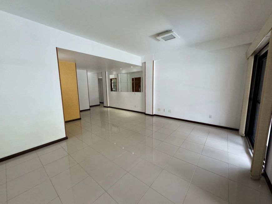 Apartamento linear 3 quartos, 2 suites, 2 vagas a venda Gleba A Recreio