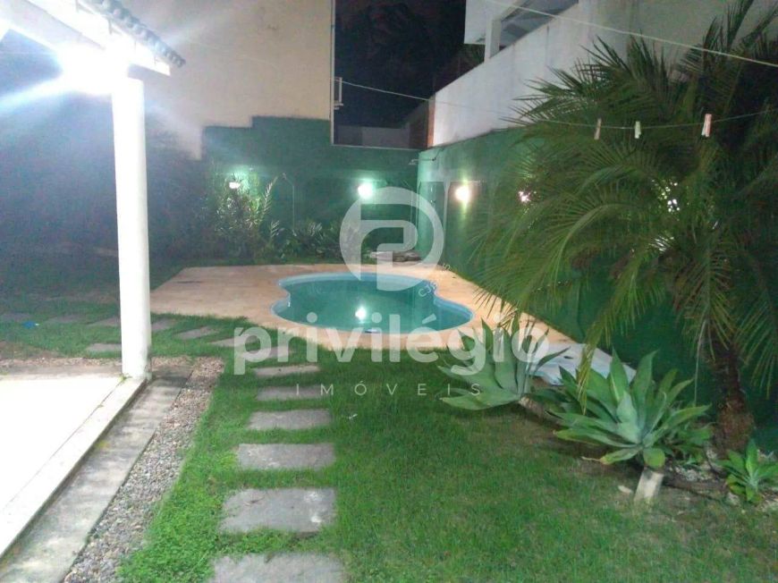 Casa à venda, 3 quartos, 3 suítes, 5 vagas, Recreio dos Bandeirantes - RIO DE JANEIRO/RJ