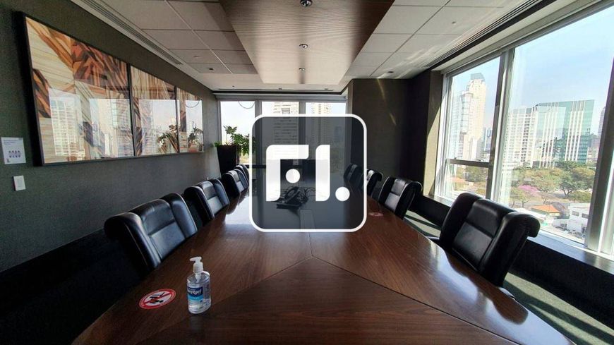 Conjunto comercial no Itaim Bibi para locação com 325m²