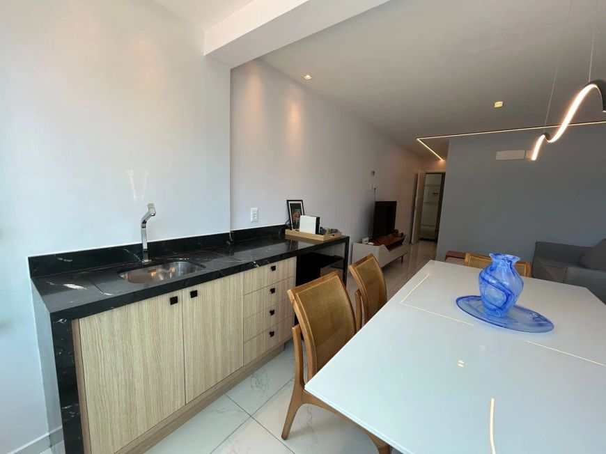 Apartamento no Tirol para venda