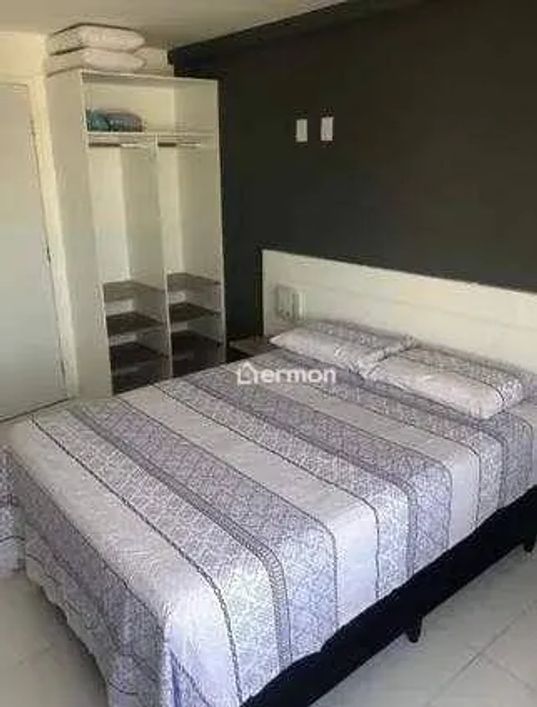 Flat com 2 dormitórios à venda por R$ 242.000,00 - Capim Macio - Natal/RN