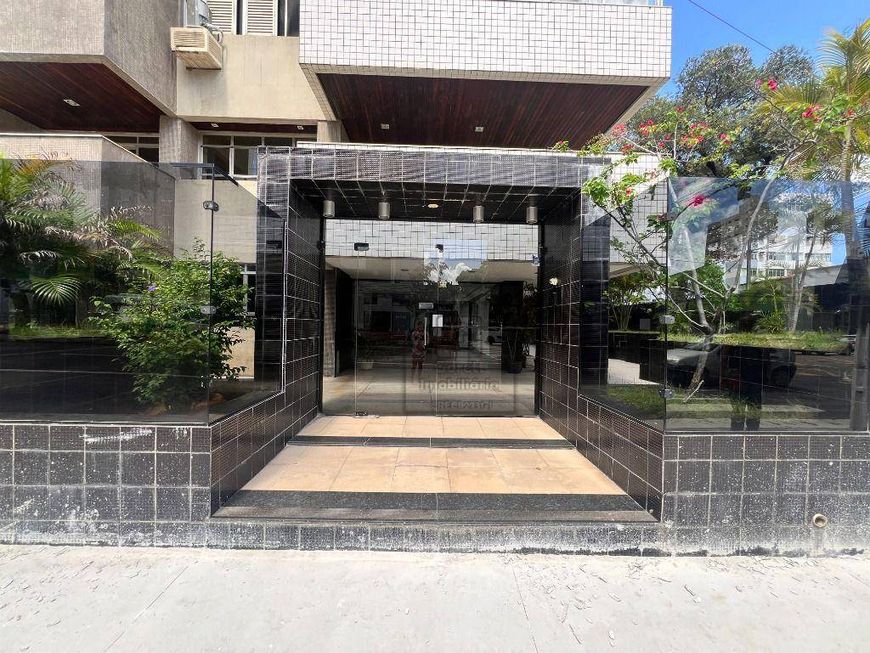 Descubra o Seu Novo Estilo de Vida em Natal: Apartamento de Luxo com 4 Vagas de Garagem - 3 dormitór