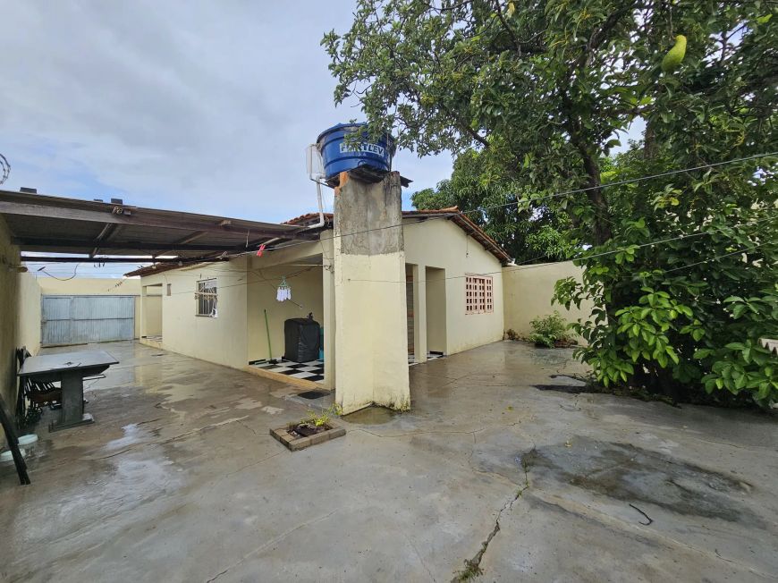 Excelente Casa no Arapoanga com lote de 480m²/ Próximo a Padaria Galdino