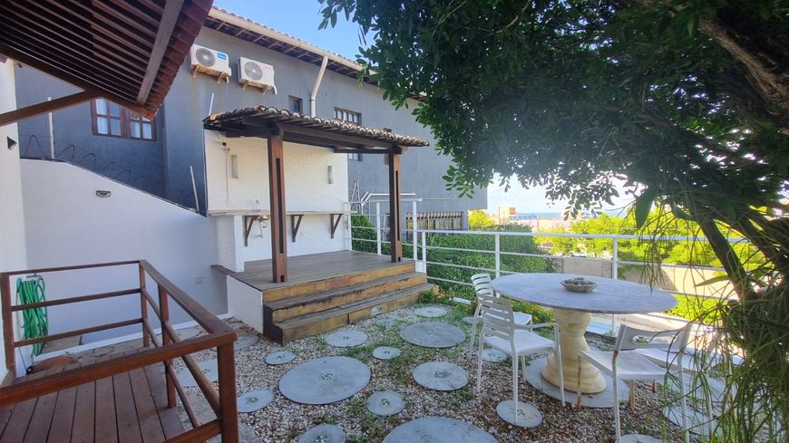 Linda casa na orla de Ponta Negra