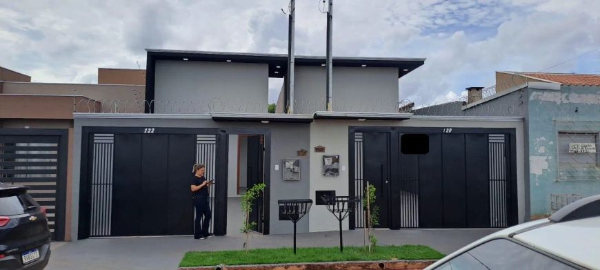 Casa Nova em Nasser - 2 Quartos e 2 Vagas de Garagem