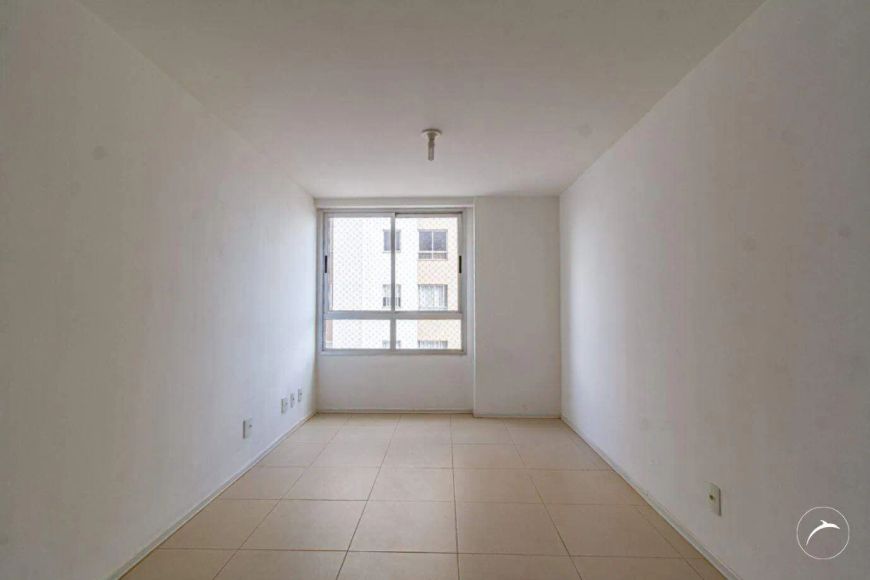 Apartamento para venda com 02 quartos, andar alto, vaga de garagem no Residencial Harmonia em Samamb
