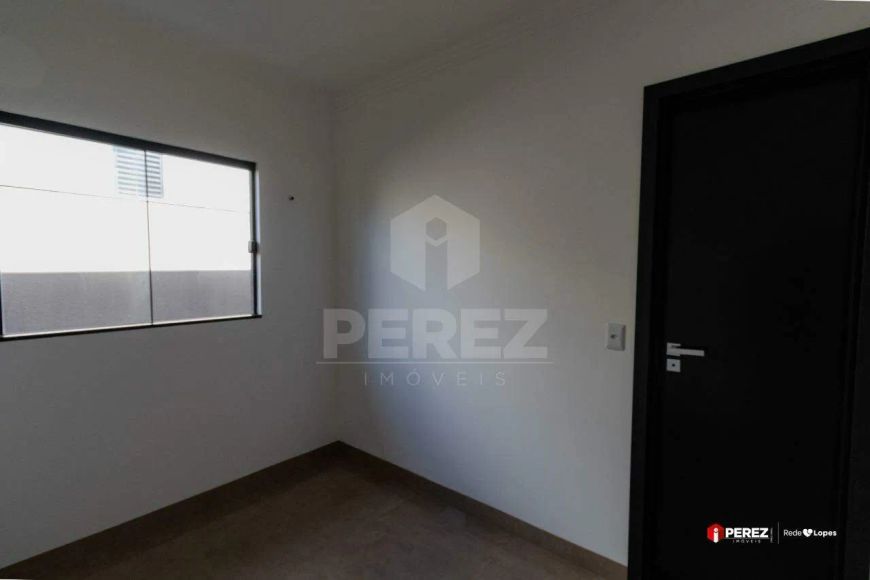 CASA TÉRREA à venda, 3 quartos, 3 suítes, 2 vagas, MONTE CASTELO - CAMPO GRANDE/MS