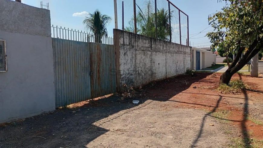 Terreno na Vila Manoel Taveira - Campo Grande