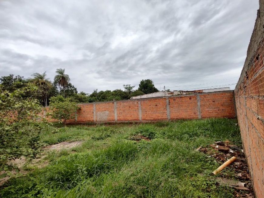 Excelente Lote de 400m² Setor Tradicional na Avenida Goias