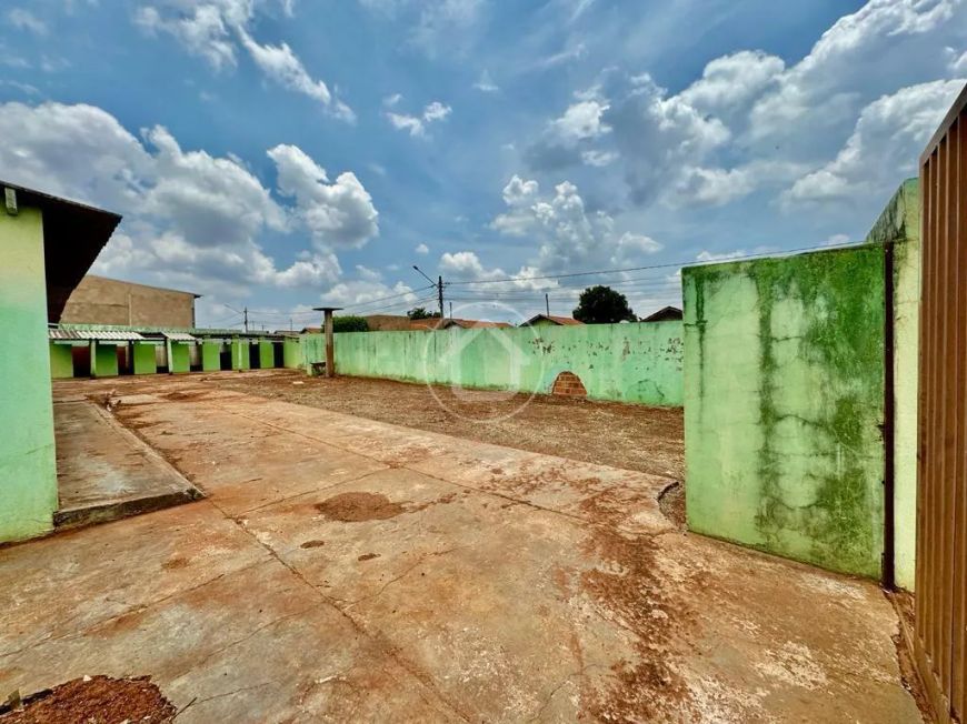 TERRENO DE ESQUINA JARDIM CAMPO NOBRE