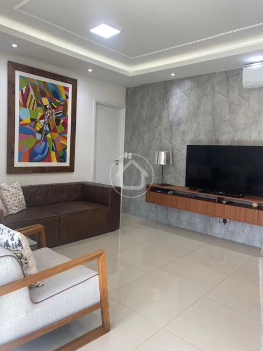 APARTAMENTO PRIMEIRO ANDAR