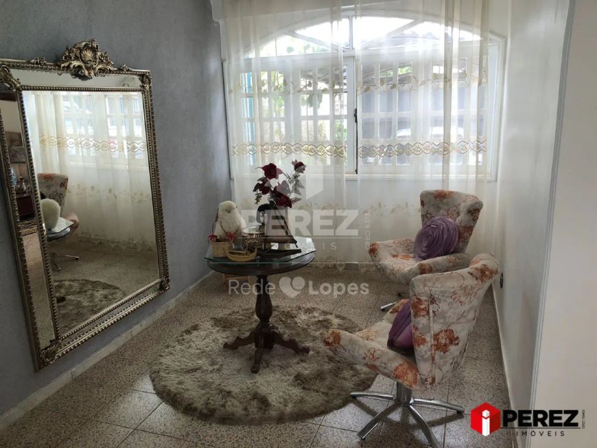 Casa Térrea no Bairro Monte Líbano