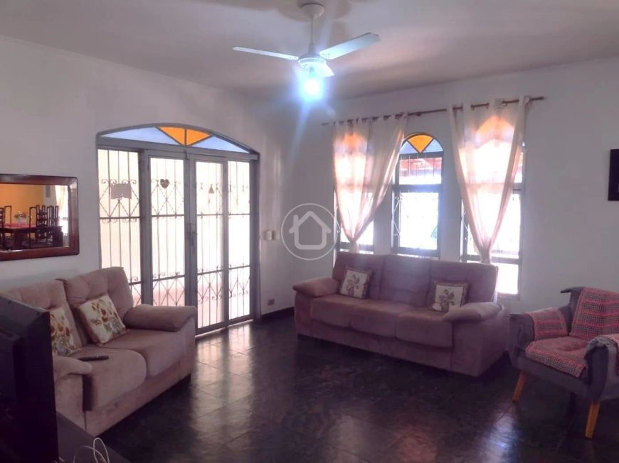 CASA VILA BANDEIRANTE