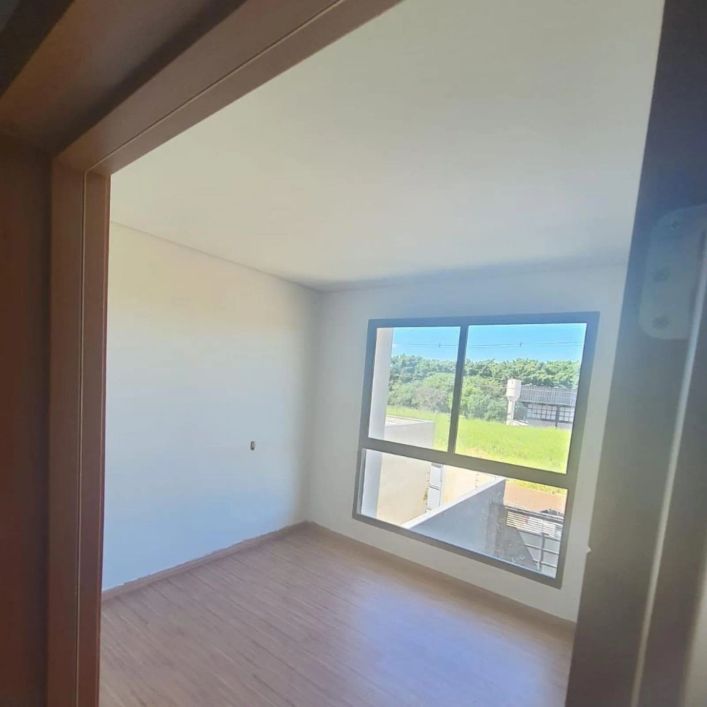 Sobrado para venda com 127m² com 3 quartos sendo 1 suíte em Bairro Seminário - Campo Grande - MS