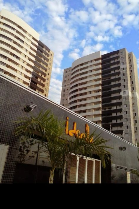 Apartamento para venda tem 77 metros quadrados com 3 quartos em Setor Industrial - Brasília - DF