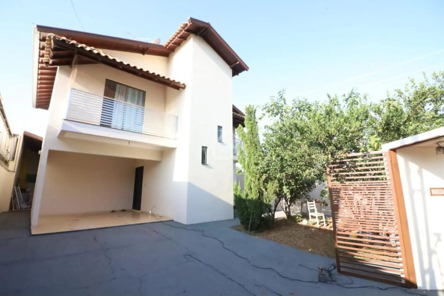 SOBRADO VILA CARVALHO - 288 M² DE ESQUINA