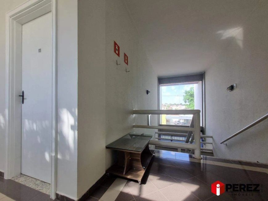 Prédio Comercial localizado na região central