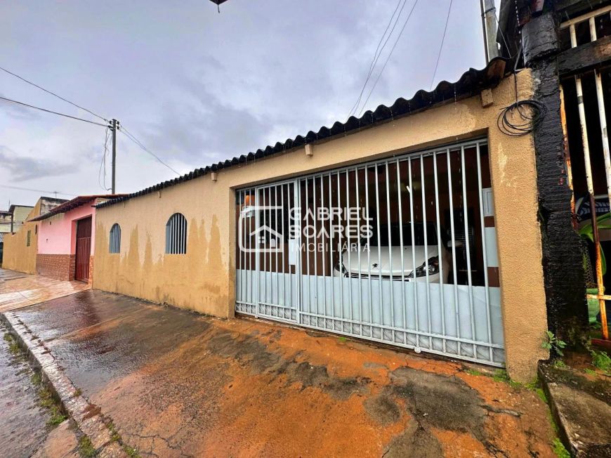 Casa 2 Quartos em Samambaia | QR 523