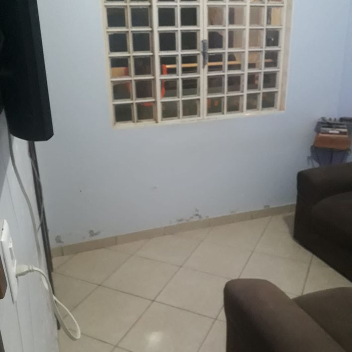 Setor Leste QD 21, Esquina para área verde, 3 quartos sendo 1 suite laje R$ 450.000