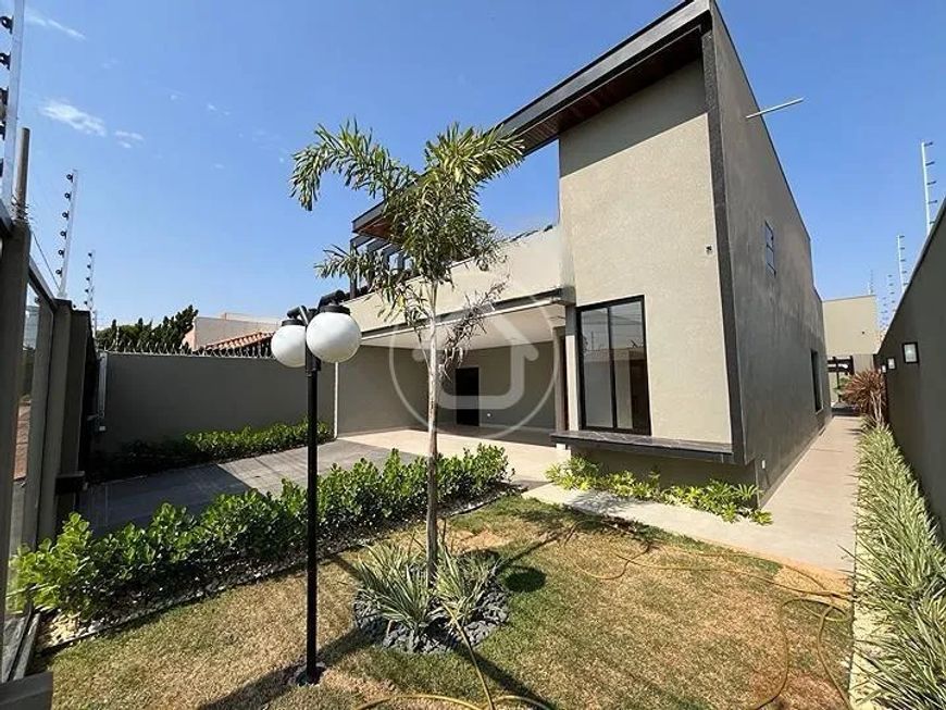 CASA NO MONTE CASTELO