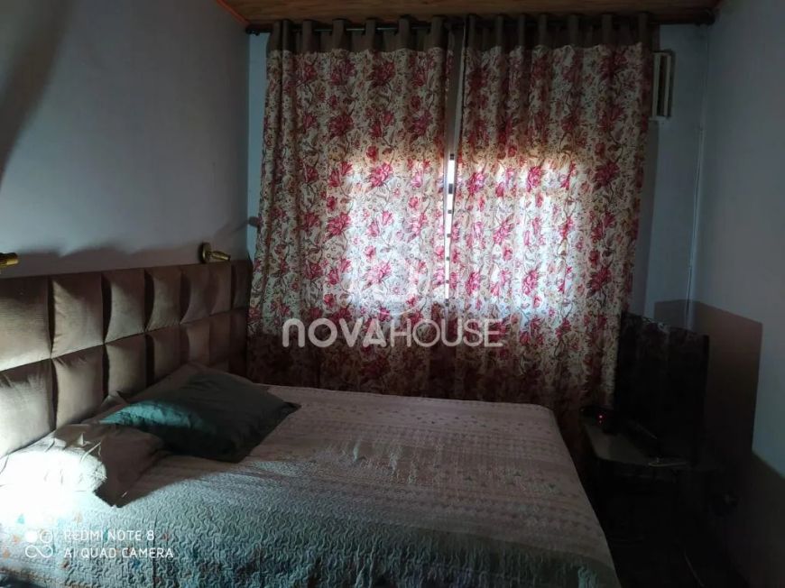 CASA COM 3 DORMITÓRIOS À VENDA, 180 M²