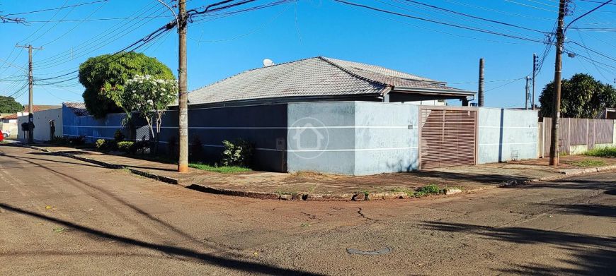 CASA NO BAIRRO VILA RICA