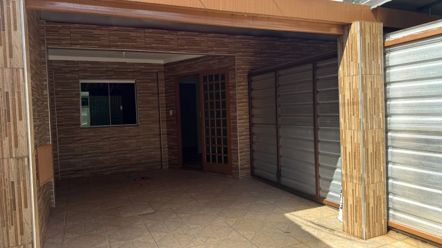 Ótima Oportunidade! Casa com 3 Moradias no Gama | Próximo ao Comércio principal Setor Central!