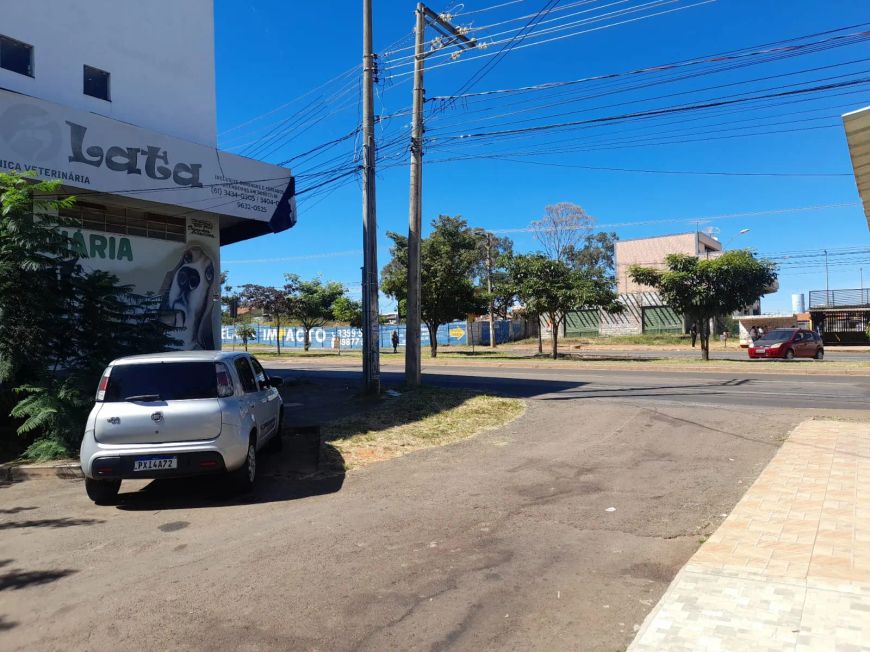 Paulo Cezar vende lote comercial na Qd.105 do Recanto das Emas/DF
