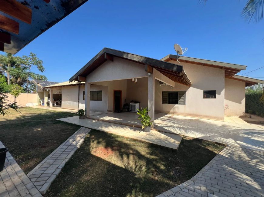 móvel com dois terrenos no Vilas boas