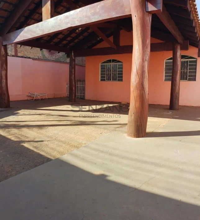 Casa em Vila Piratininga - Campo Grande