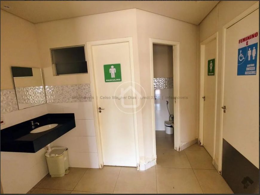 SOBRADO COMERCIAL AMPLO