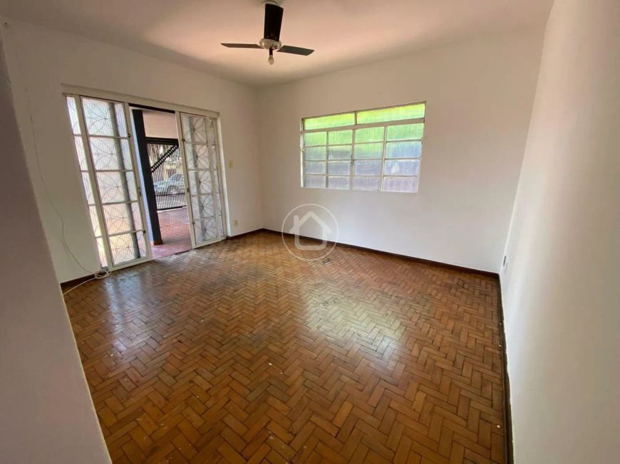 CASA 3 QUARTOS