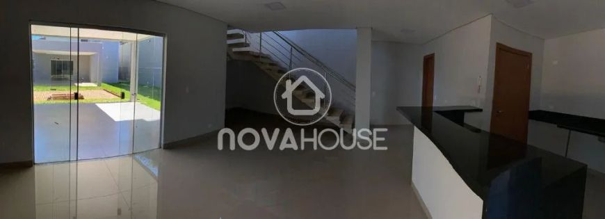 SOBRADO EM CONDOMÍNIO NO AUTONOMISTA