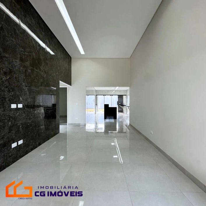 LINDO IMÓVEL COM 3 APARTAMENTOS