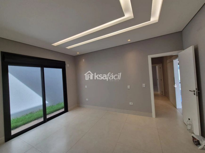 Casa térrea de alto padrão no Alphaville 4 - Oportunidade única!