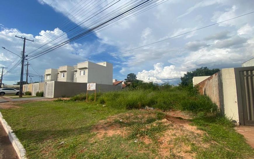 Campo Grande - Terreno Padrão - Jardim Montevidéu