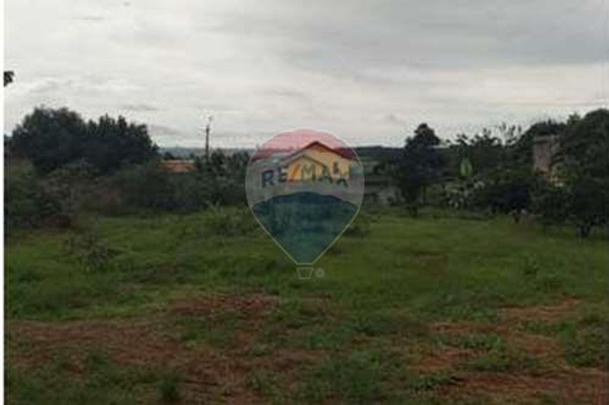 **Título:** Terreno de 1000m² em Ceilândia, DF - Oportunidade Única!