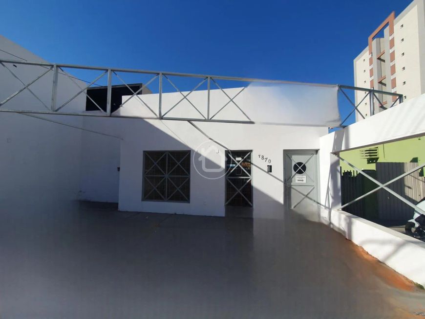 SALÃO COMERCIAL NO CENTRO COM 05 SALAS