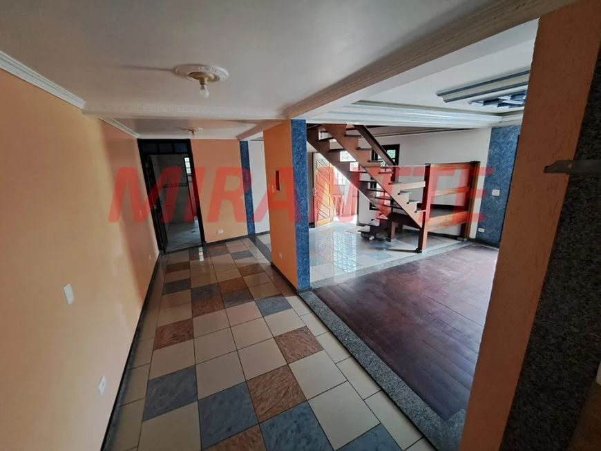 Sobrado de 330m² com 3 quartos em Parada Inglesa
