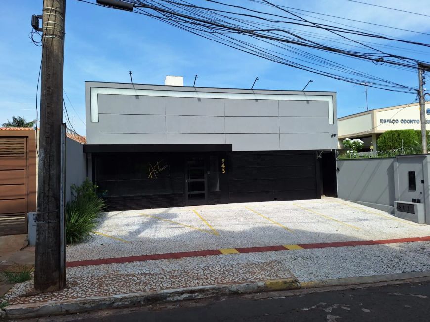 Imóvel para aluguel com 553 metros quadrados com 6 quartos em Jardim dos Estados - Campo Grande - MS