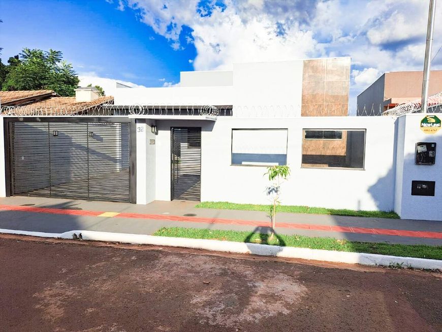 Imponente e ampla Casa Jardim de Inverno e Conceito integrado Moderno