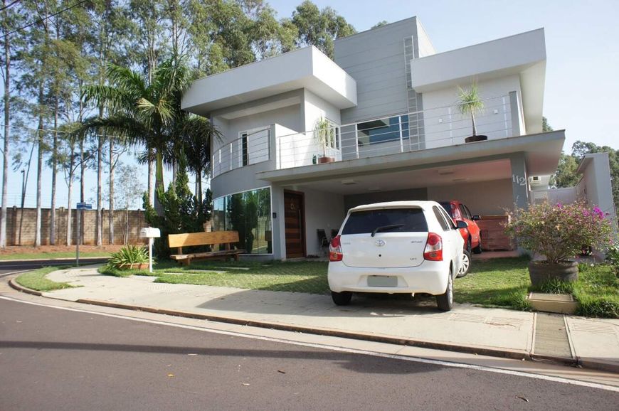 Sobrado Esquina Damha III