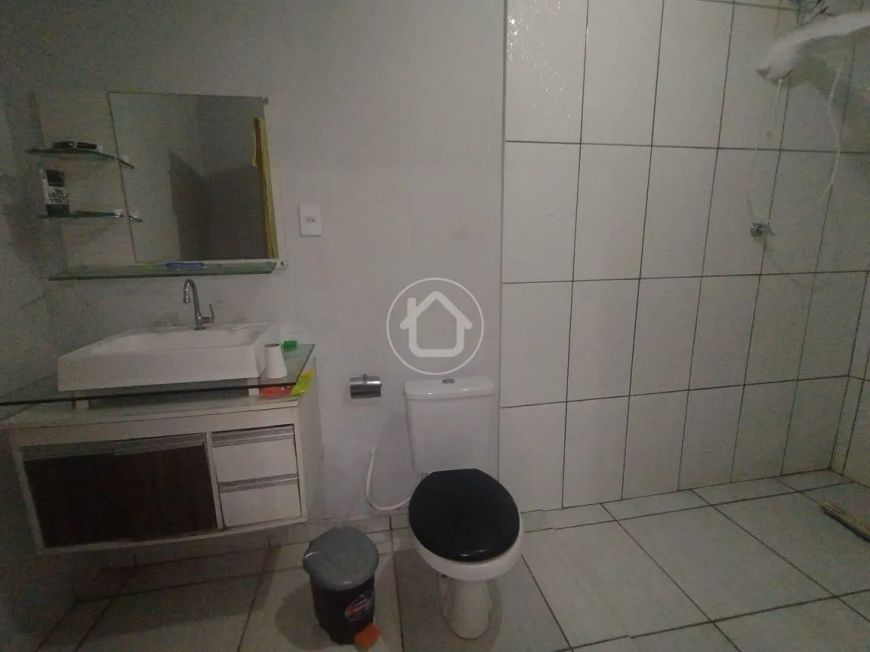 CASA 3 QUARTOS (1 SUITE) - TAQUARAL BOSQUE