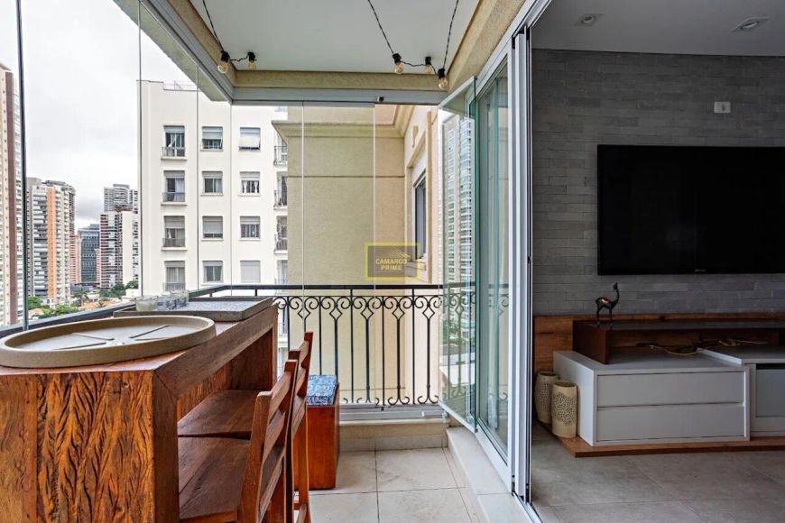 Apartamento com 3 Dormitórios Para Alugar No Itaim Bibi
