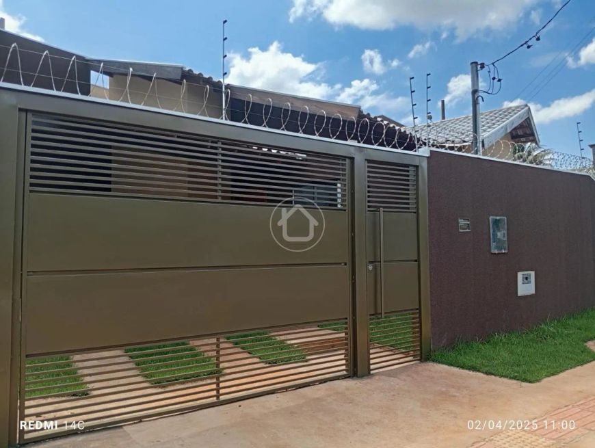 CASA NOVA COM SUITE