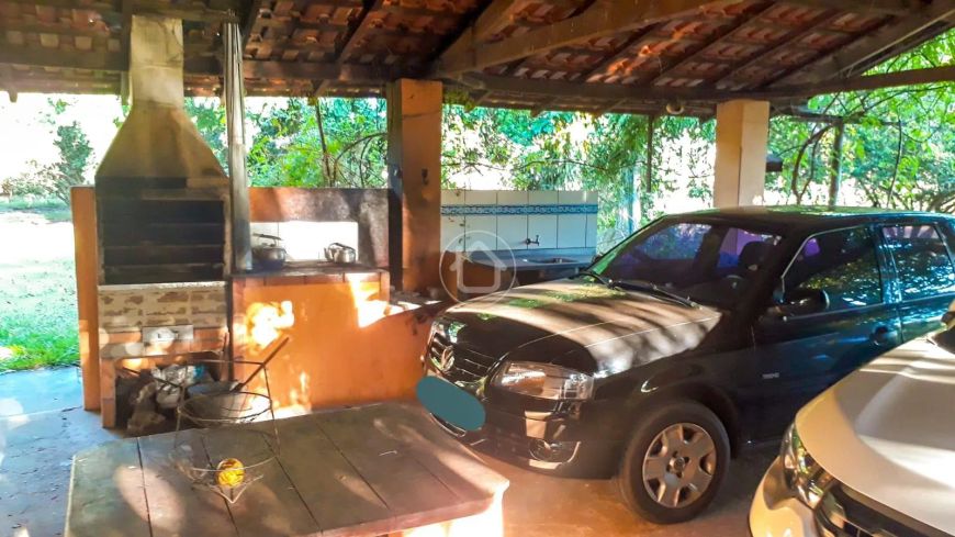 CHÁCARA COM PISCINA NA CHÁCARA DAS MANSÕES