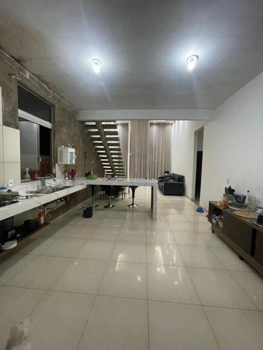 Sobrado com 3 Quartos Sendo 1 Suíte Condomínio Orion Ponte Alta Norte.