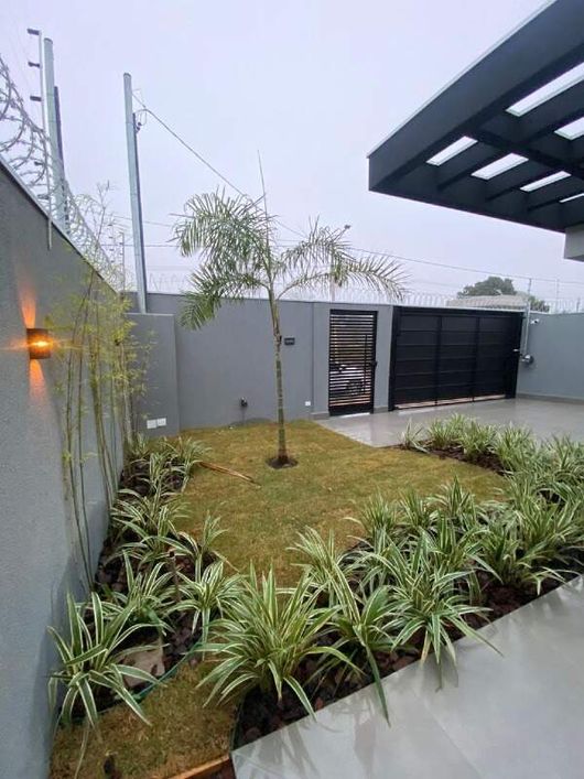 Excelente casa térrea em frente a UCDB.